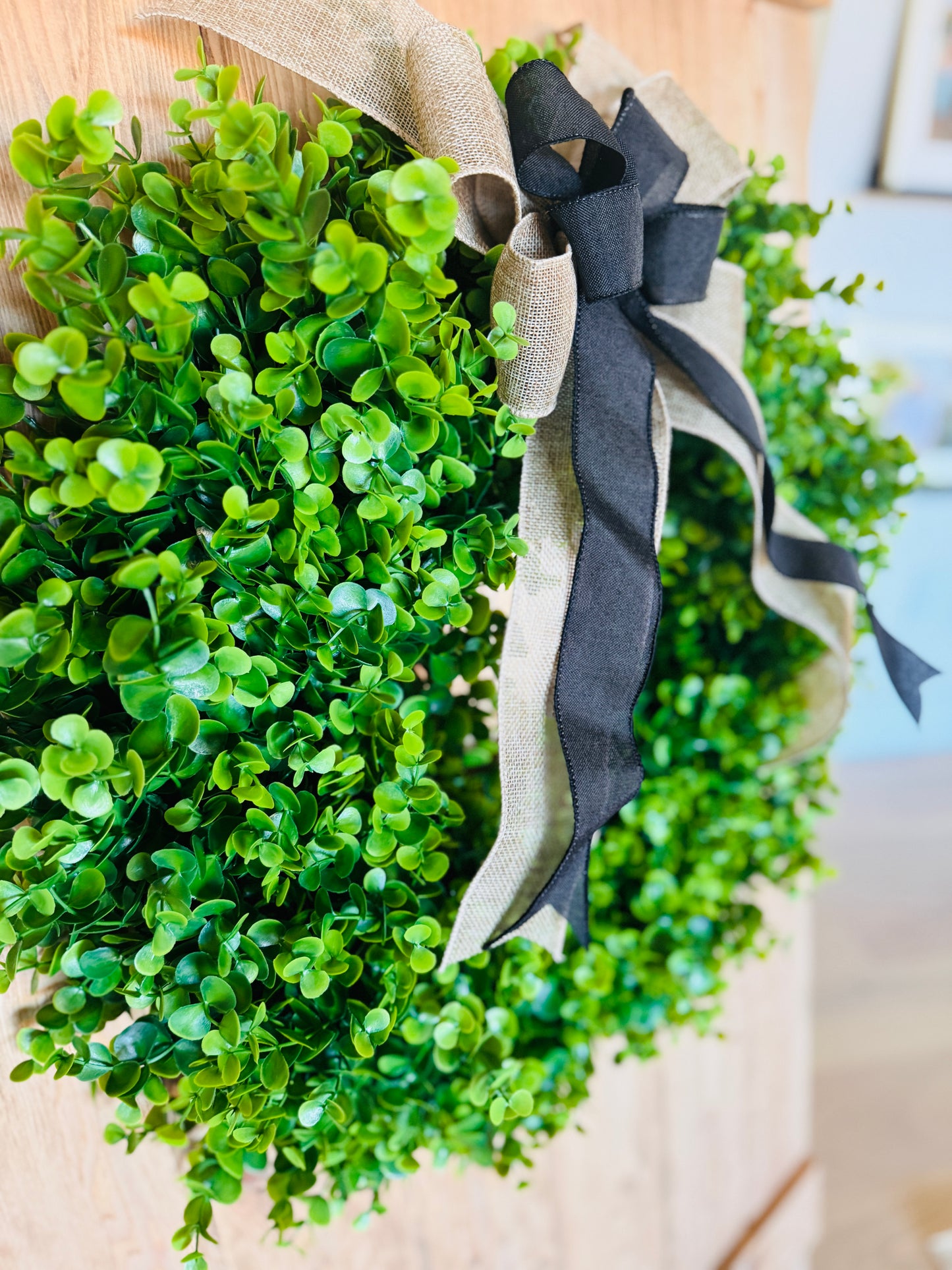 The Antebellum - Boxwood Wreath with Bow