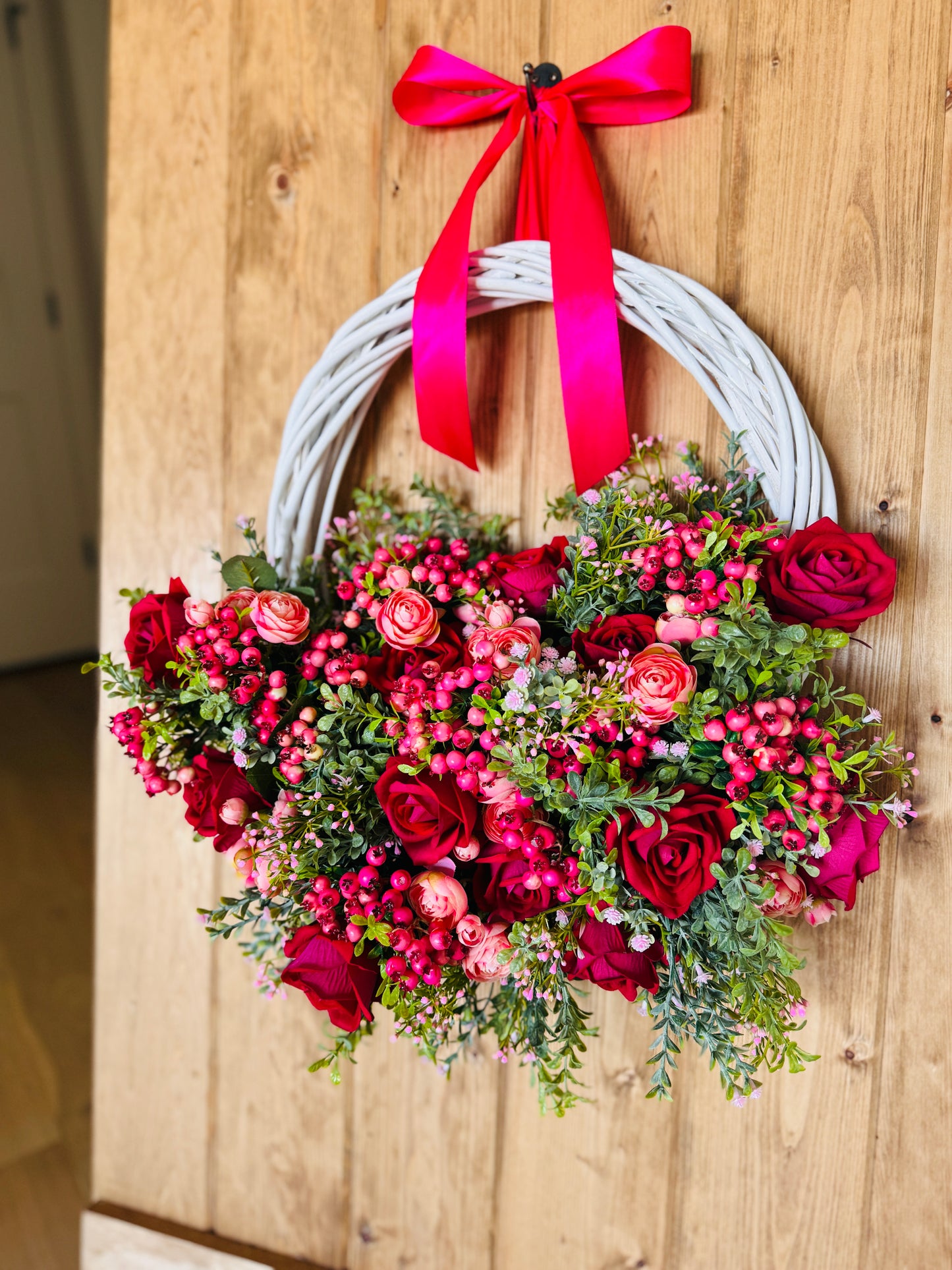 The Abbey - White Wicker and Pink Roses